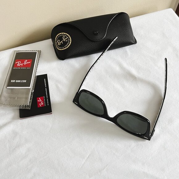 Mickey Mouse 90th Ray-Ban Wayfarer Sunglasses  Disney, 90th birthday Ltd Edition - Picture 1 of 13